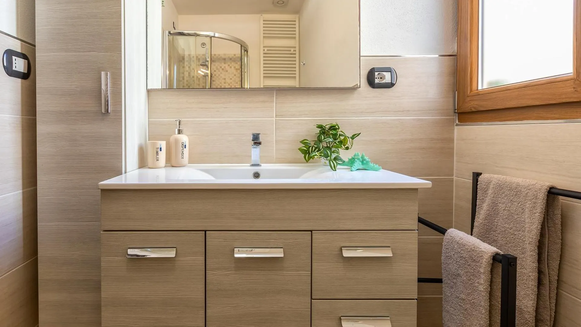 Alida Penthouse In Centre With Terrace Wifi A/C Apartment Alghero