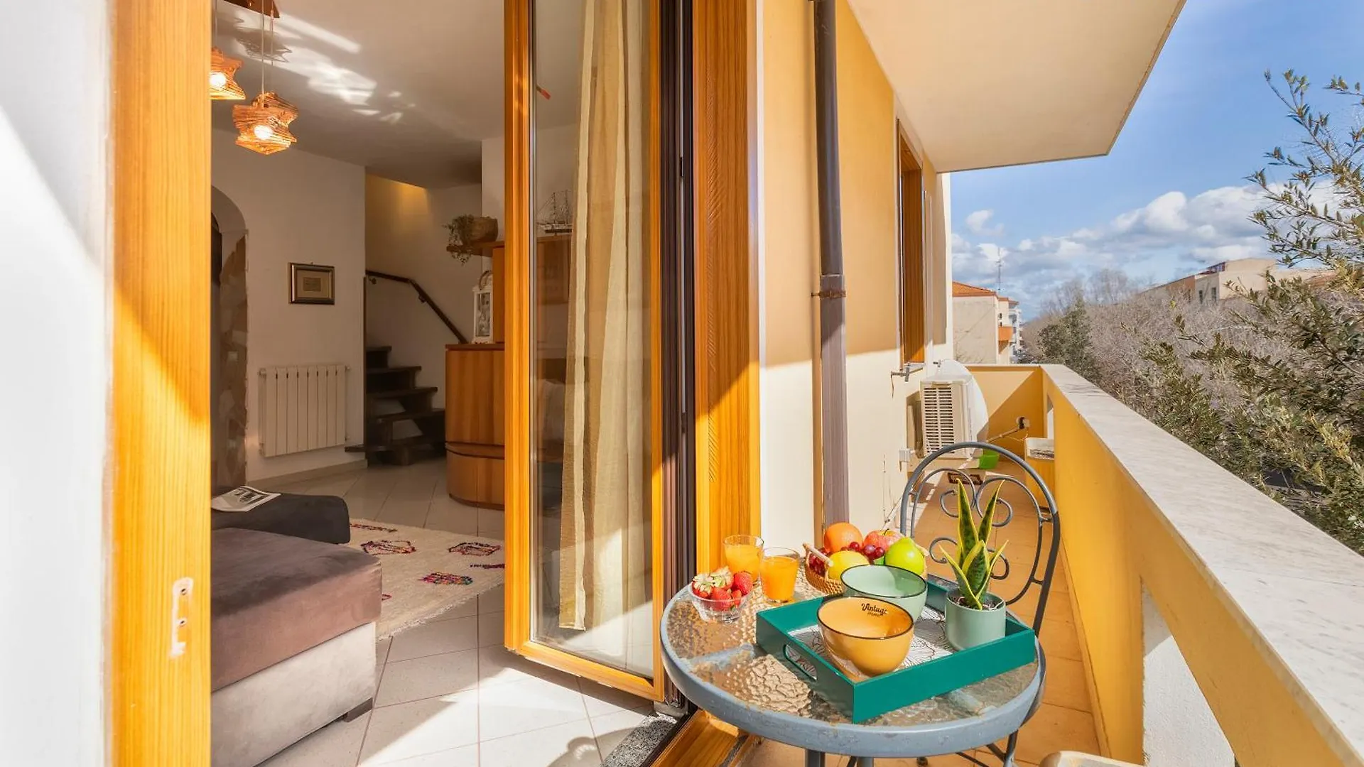 Alida Penthouse In Centre With Terrace Wifi A/C Apartment Alghero Italy